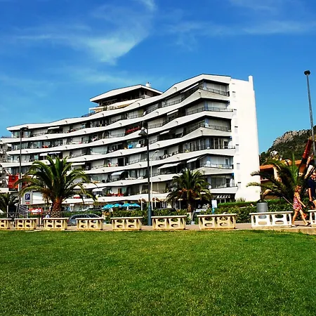 The In Estartit Apartment *